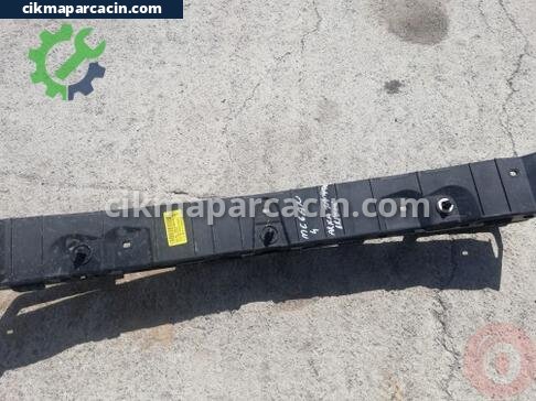 Renault Megane Tampon Braketi çıkma parça