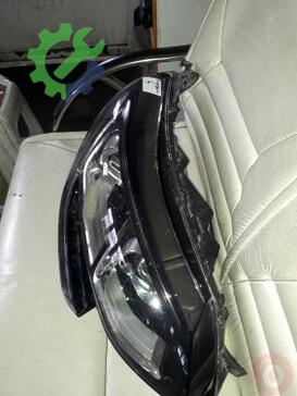 Renault Megane Far çıkma parça