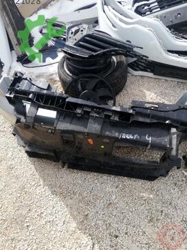 Renault Megane Ön Panel çıkma parça