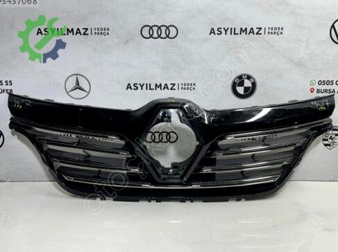Renault Megane Ön Panjur çıkma parça