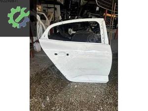 RENAULT MEGAN 4 SAĞ ARKA KAPI ÇIKMA ORJİNAL