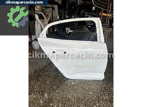 Renault Megane Sağ Arka Kapı çıkma parça