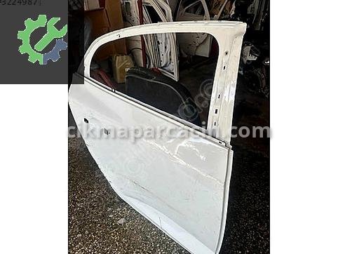 Renault Megane Sağ Arka Kapı çıkma parça