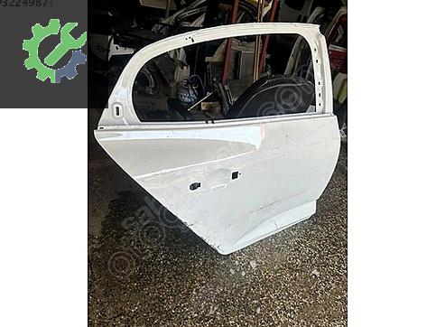 Renault Megane Sağ Arka Kapı çıkma parça