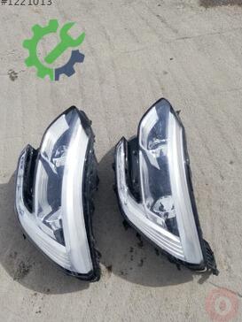 Renault Megane Sol Ön Far çıkma parça