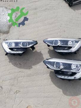 Renault Megane Sol Ön Far çıkma parça