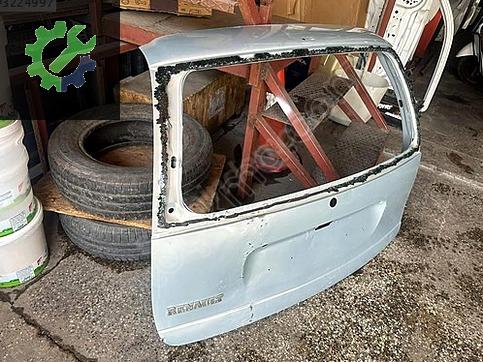 Renault Megane Bagaj Kapağı çıkma parça