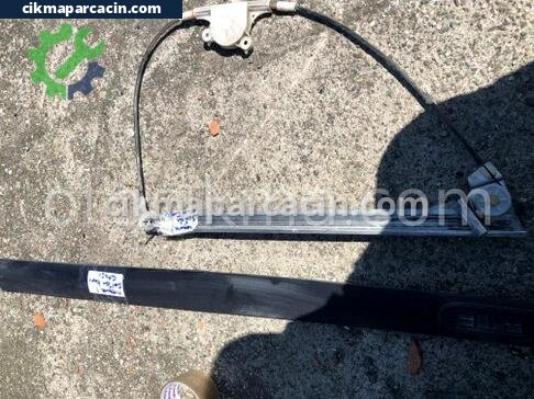 Renault Megane Cam Krikosu çıkma parça