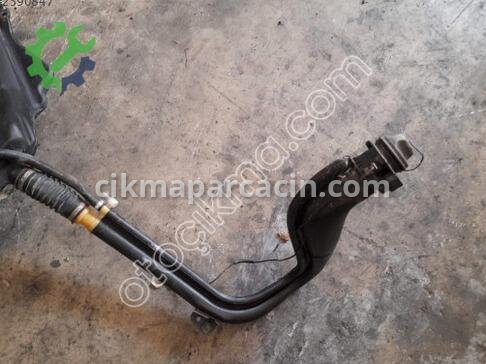 Renault Megane Dolum Boğazı çıkma parça
