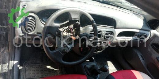 Renault Megane Torpido çıkma parça