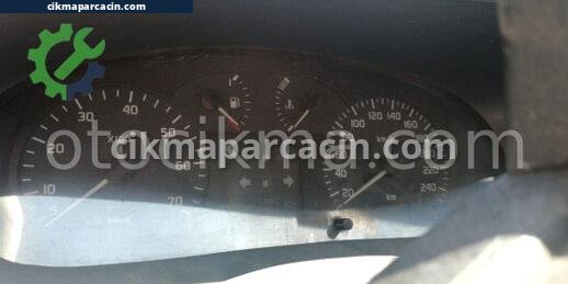 Renault Megane Gösterge çıkma parça
