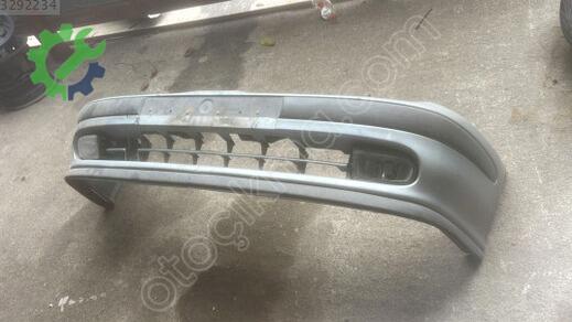 Renault Megane Ön Tampon çıkma parça