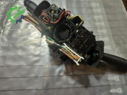 Renault Megane Silecek Kolu 770042 çıkma parça