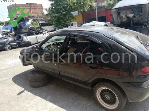 Renault Megane Sol Ön Kapı çıkma parça