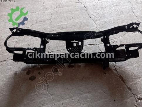 Renault Megane Ön Panel çıkma parça