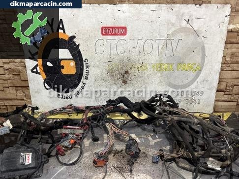 Renault Megane Motor Tesisatı çıkma parça