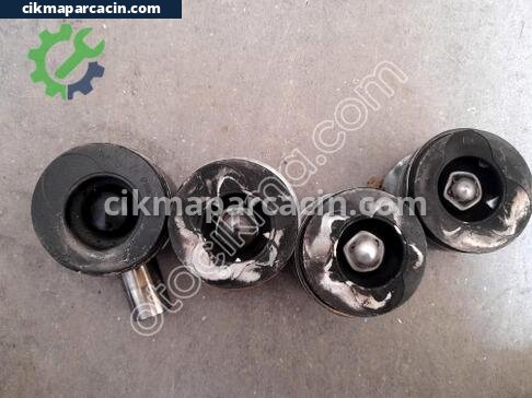 Renault Megane Piston çıkma parça