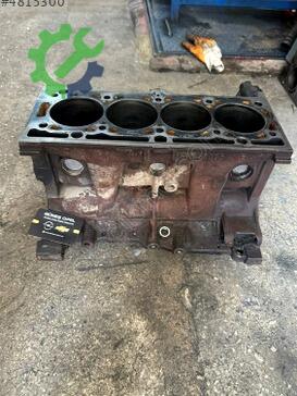 Renault Megane Blok çıkma parça