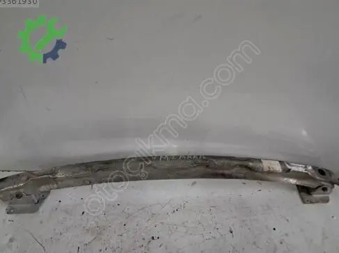 Renault Megane Arka Tampon Demiri çıkma parça