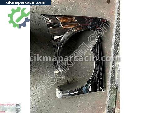 Renault Megane Çamurluk çıkma parça