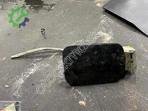 Renault Megane Depo Kapağı çıkma parça