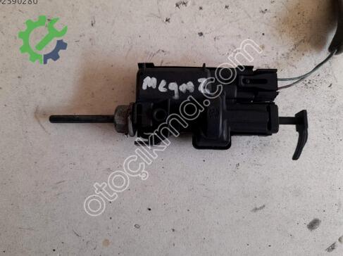 Renault Megane Kapı Kilidi çıkma parça
