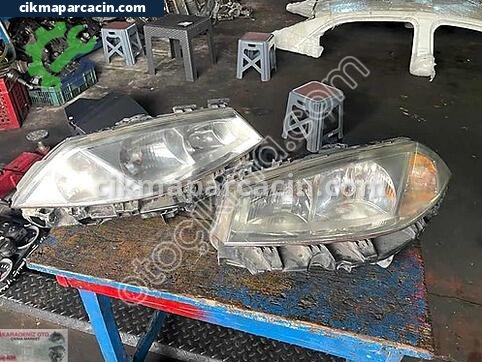 Renault Megane Far çıkma parça