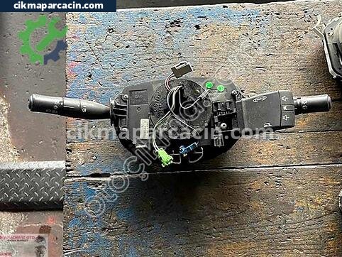 Renault Megane Sinyal Kolu çıkma parça