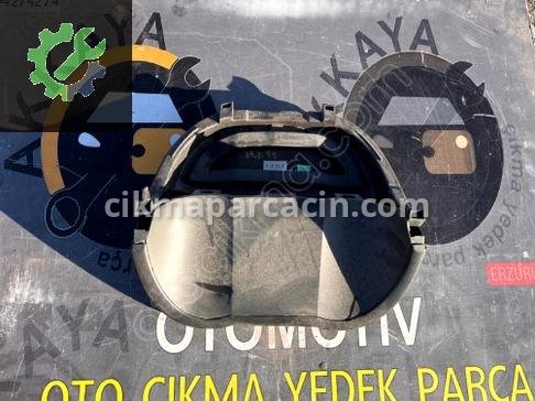 Renault Megane Gösterge Çerçevesi 8200078844 çıkma parça