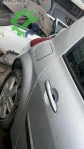 Renault Megane 2 hatchback sağ arka çamurluk orijinal