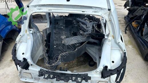 Renault Megane Komple Arka çıkma parça