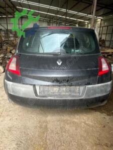 Renault Megane 2 Hb Tüm Parçalari Mevcuttur