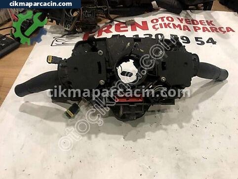 Renault Megane Sinyal Kolu çıkma parça