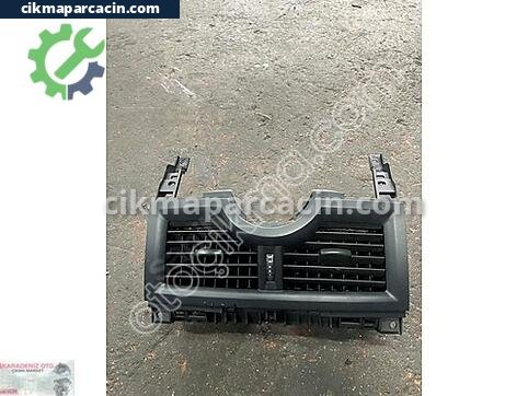 Renault Megane Kalorifer Izgarası çıkma parça