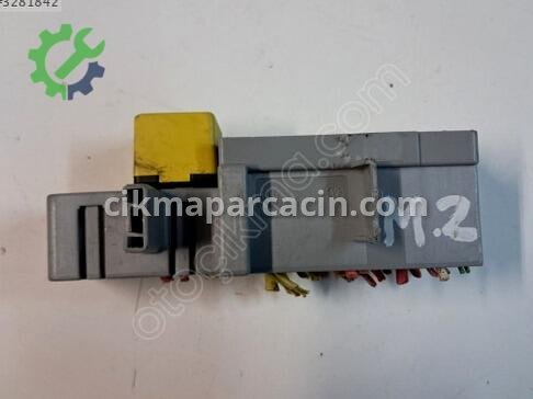 Renault Megane Sigorta Kutusu çıkma parça