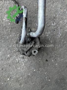 Renault Megane Klima Kompresörü çıkma parça