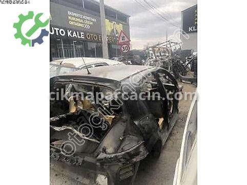 Renault Megane Kupa çıkma parça