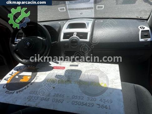 Renault Megane Torpido çıkma parça