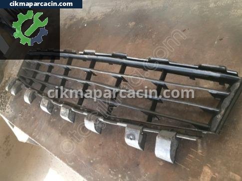 Renault Megane Tampon Izgarası çıkma parça