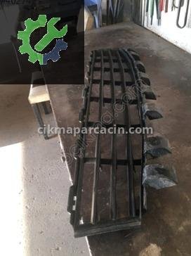 Renault Megane Tampon Izgarası 8200412379 çıkma parça