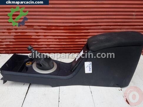 Renault Megane Orta Konsol çıkma parça