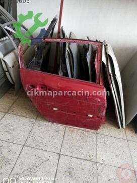 Renault Megane Sağ Arka Kapı çıkma parça
