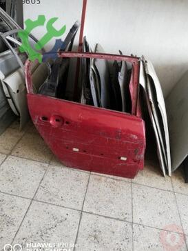 Renault Megane Sağ Arka Kapı çıkma parça