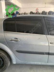 RENAULT MEGANE 2 SAĞ ARKA KAPI CAMI HATASIZ ORJİNAL ÇIKMA