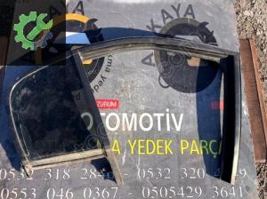 Renault Megane 2 Sağ Arka Kelebek Camı Orjinal Çıkma