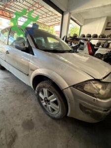 Renault Megane 2 Sağ Ön Far Orjinal Çıkma