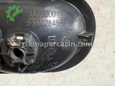 Renault Megane Sağ Ön Kapı Kolu çıkma parça