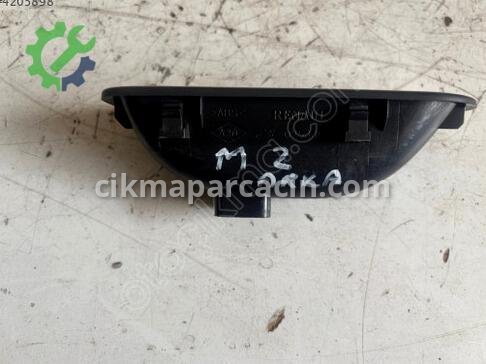 Renault Megane Sağ Ön Kapı Kolu çıkma parça