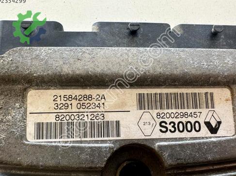 Renault Megane 8200298457 çıkma parça