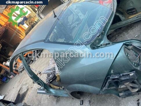 Renault Megane Sol Arka Çamurluk çıkma parça